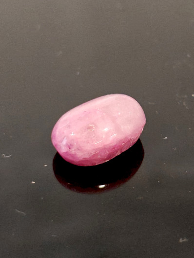 Luonnon safiiri 14,6ct, väri käsitelty