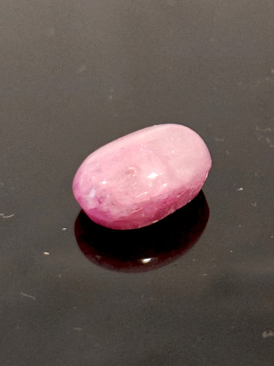 Luonnon safiiri 14,6ct, väri käsitelty