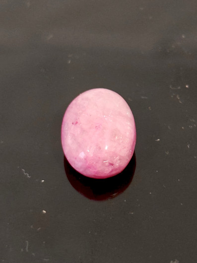 Luonnon safiiri 14,6ct, väri käsitelty