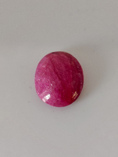 Luonnon safiiri 9,4ct väri käsitelty