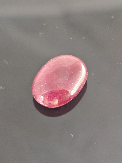 Luonnon safiiri 15,3ct väri käsitelty