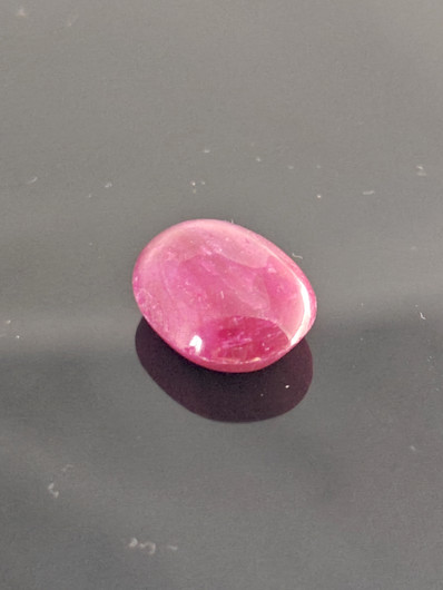 Luonnon safiiri 9,3ct väri käsitelty