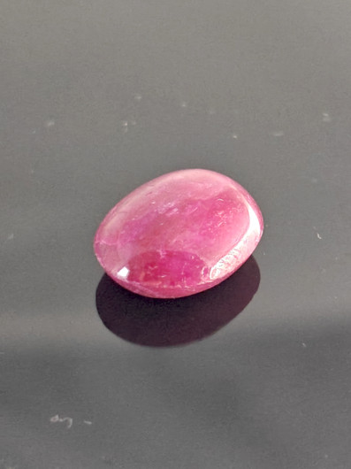 Luonnon safiiri 9,3ct väri käsitelty