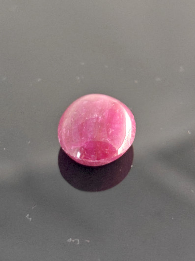 Luonnon safiiri 9,3ct väri käsitelty
