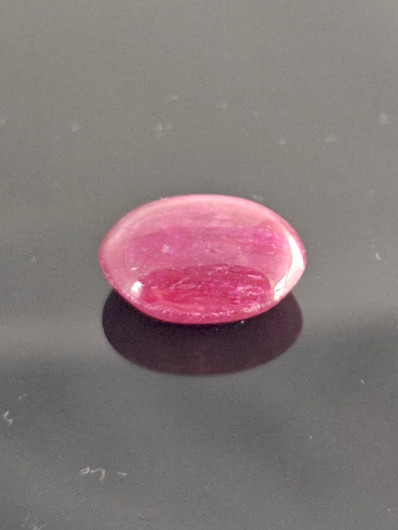 Luonnon safiiri 9,3ct väri käsitelty
