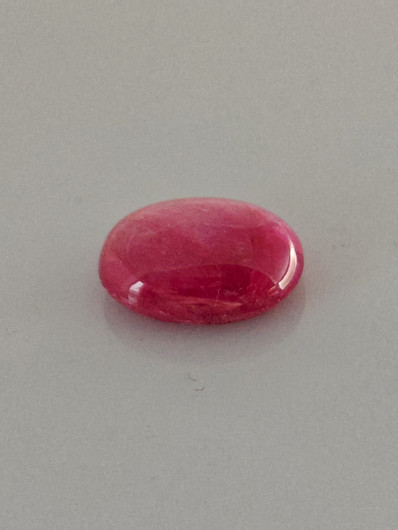 Luonnon safiiri 8,1ct väri käsitelty