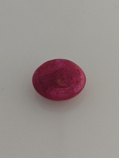 Luonnon safiiri 11,7ct väri käsitelty