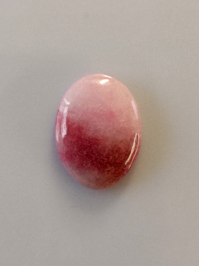 Luonnon safiiri 7,65ct, väri käsitelty