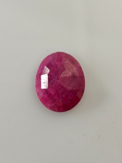 Luonnon safiiri 8,2ct väri käsitelty