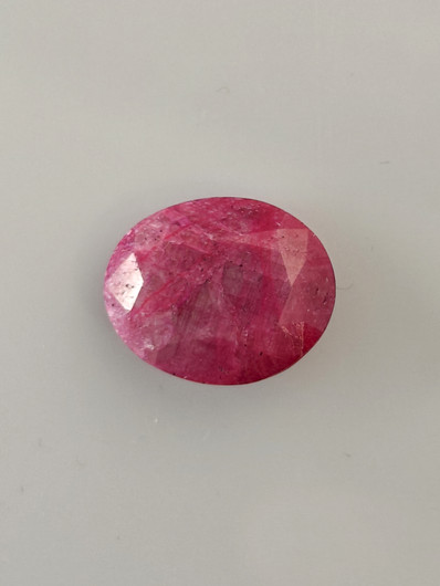 Luonnon safiiri 8,2ct väri käsitelty