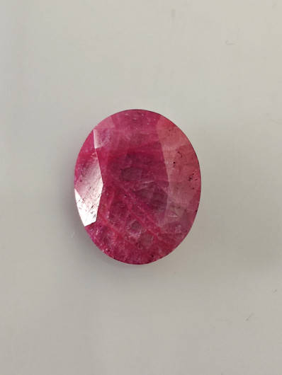 Luonnon safiiri 8,2ct väri käsitelty
