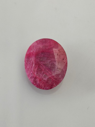 Luonnon safiiri 8,2ct väri käsitelty