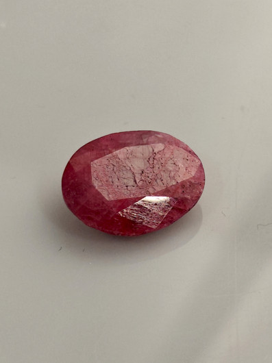 Luonnon safiiri 8,2ct väri käsitelty