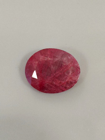 Luonnon safiiri 8,2ct väri käsitelty