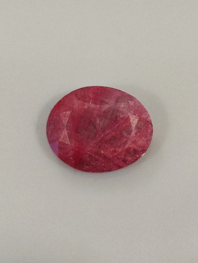 Luonnon safiiri 8,2ct väri käsitelty