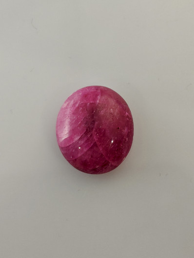 Luonnon safiiri 22,2ct väri käsitelty