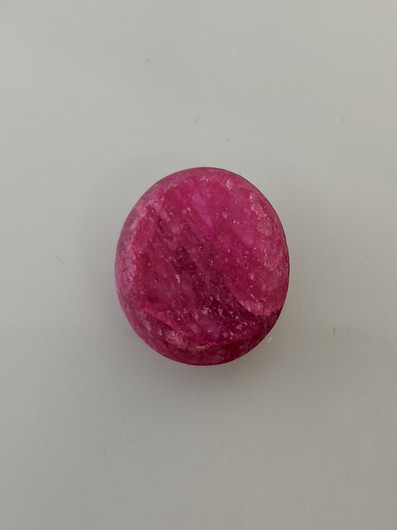 Luonnon safiiri 22,2ct väri käsitelty