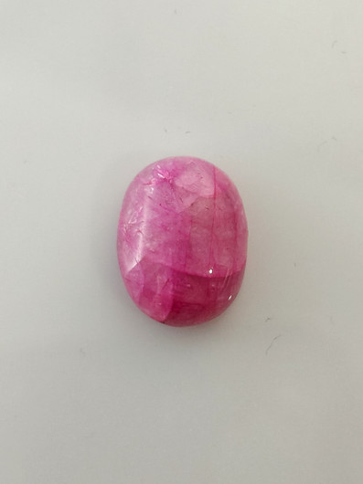 Luonnon safiiri 23,8ct väri käsitelty