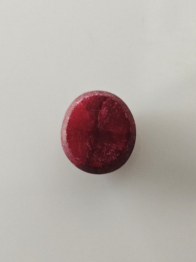Luonnon safiiri 4,9ct väri käsitelty