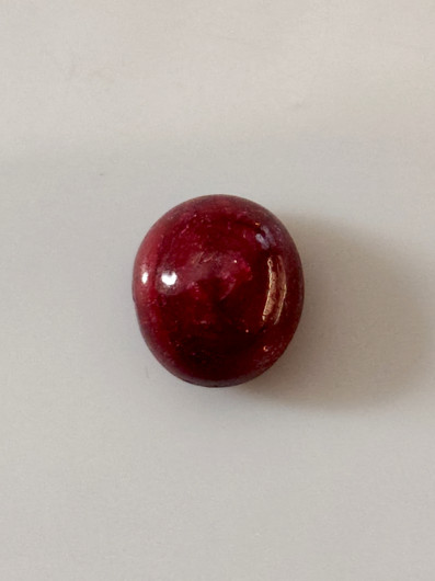 Luonnon safiiri 4,9ct väri käsitelty
