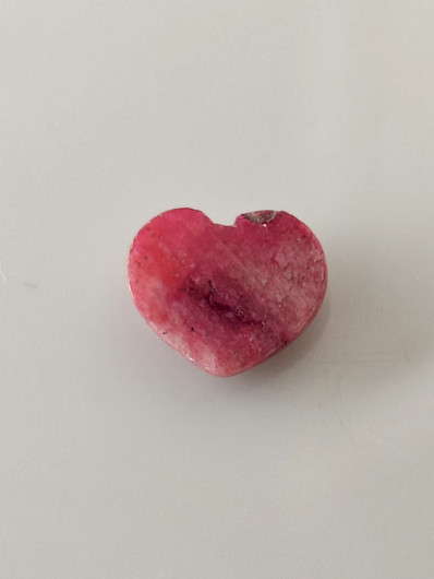 Luonnon safiiri 2ct väri käsitelty