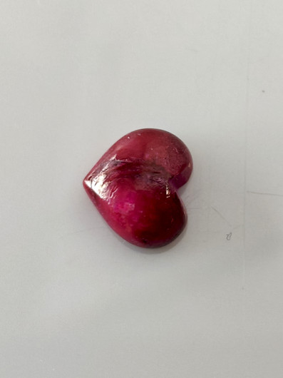 Luonnon safiiri 4ct väri käsitelty