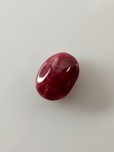 Luonnon safiiri 4,3ct väri käsitelty