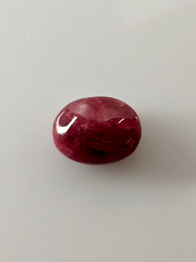 Luonnon safiiri 4,3ct väri käsitelty
