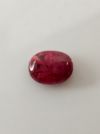 Luonnon safiiri 2,6ct väri käsitelty