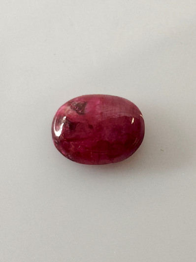 Luonnon safiiri 2,6ct väri käsitelty