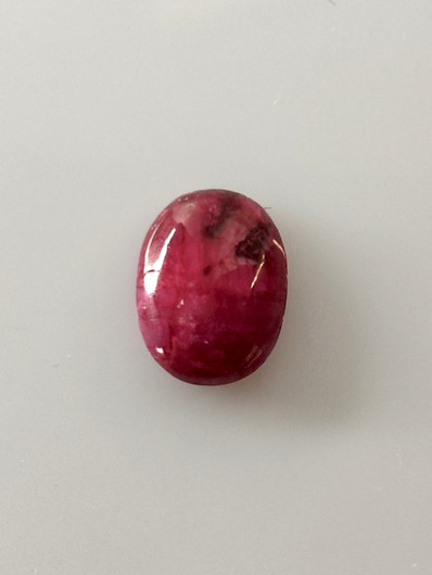 Luonnon safiiri 2,6ct väri käsitelty