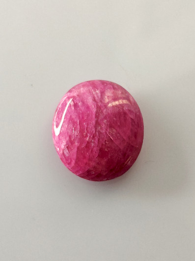 Luonnon safiiri 11,6ct väri käsitelty