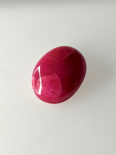 Luonnon safiiri 8,1ct väri käsitelty