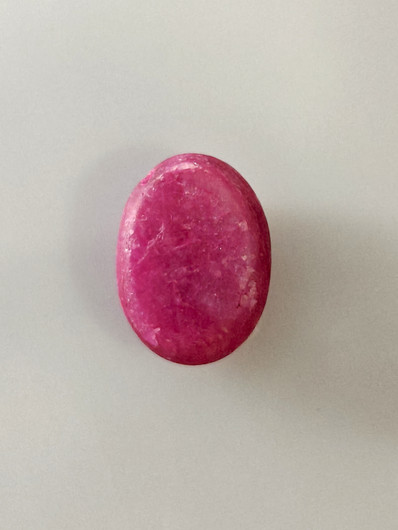 Luonnon safiiri 6,6ct väri käsitelty
