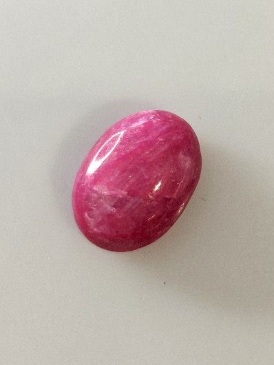 Luonnon safiiri 6,6ct väri käsitelty