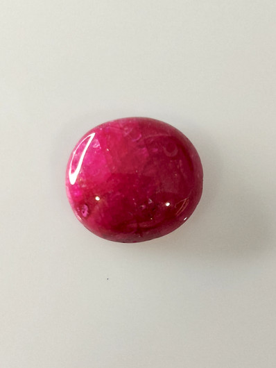 Luonnon safiiri 8,5ct väri käsitelty