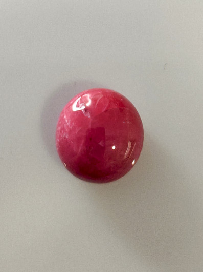 Luonnon safiiri 8,5ct väri käsitelty