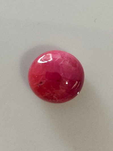Luonnon safiiri 8,5ct väri käsitelty