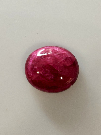 Luonnon safiiri 9,8ct väri käsitelty