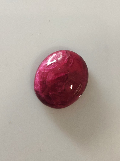 Luonnon safiiri 9,8ct väri käsitelty