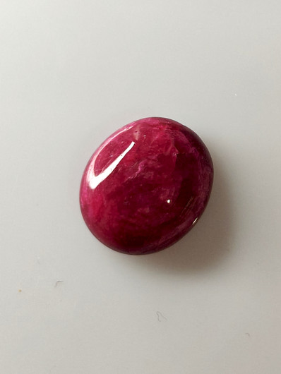 Luonnon safiiri 9,8ct väri käsitelty