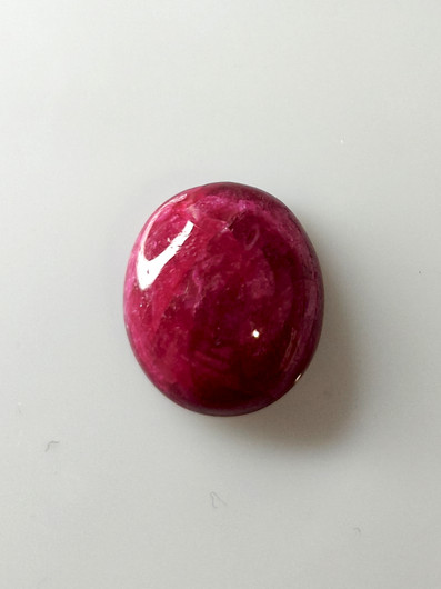 Luonnon safiiri 9,8ct väri käsitelty