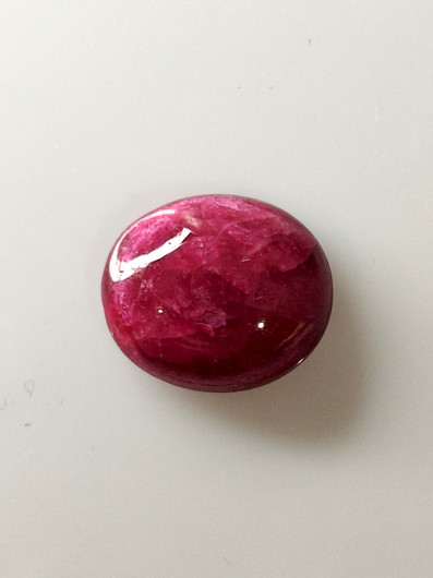 Luonnon safiiri 9,8ct väri käsitelty