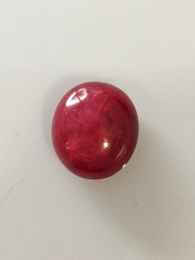 Luonnon safiiri 6,7ct väri käsitelty