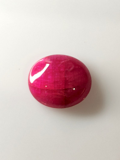 Natural sapphire 9,8ct color enhanced