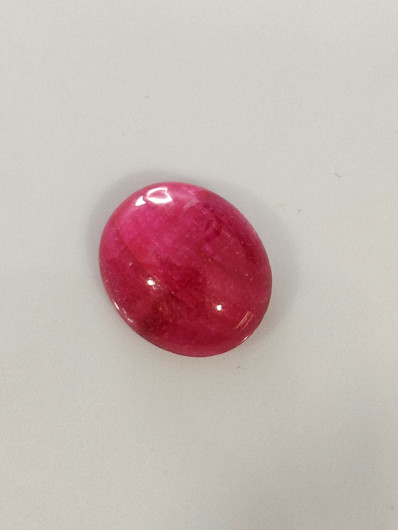 Natural sapphire 9,8ct color enhanced