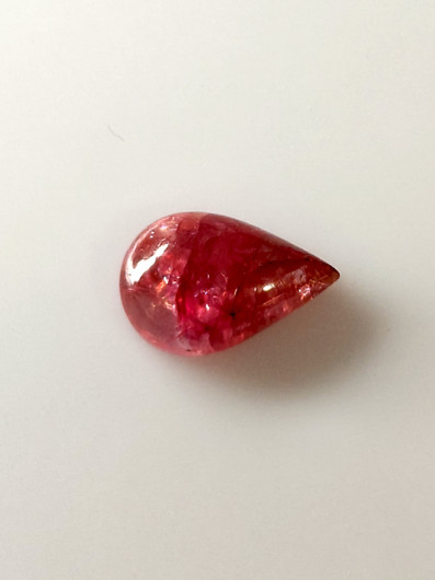 Luonnon safiiri 3,1ct väri käsitelty
