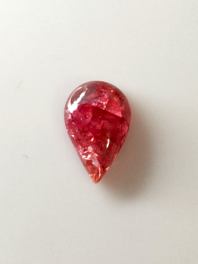 Luonnon safiiri 3,1ct väri käsitelty