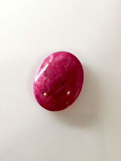 Luonnon safiiri 20,2ct väri käsitelty