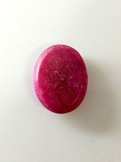 Luonnon safiiri 20,2ct väri käsitelty